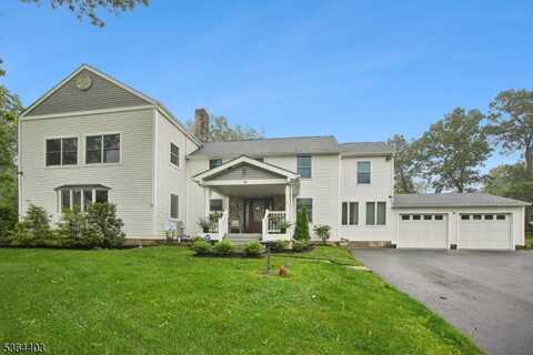 18 Forest Trl, Bernardsville, NJ 07920