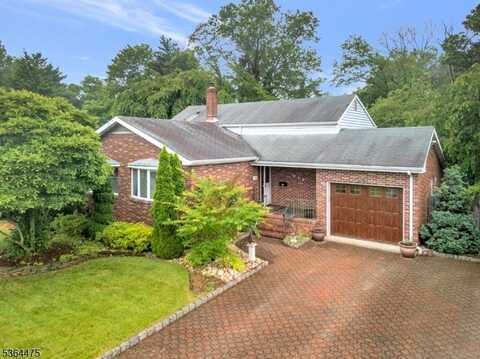 605 Beechwood Ave, Middlesex Boro, NJ 08846