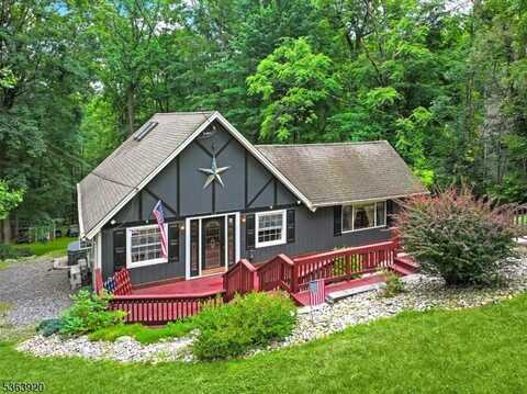 23 Panorama Dr, Vernon, NJ 07461