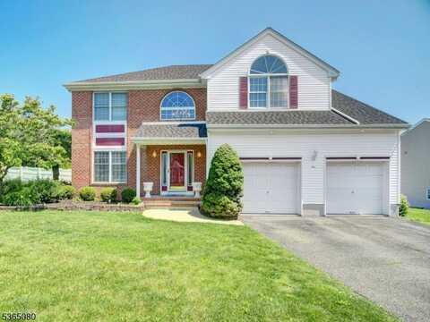 1 Lazarus Dr, Roxbury Township, NJ 07852