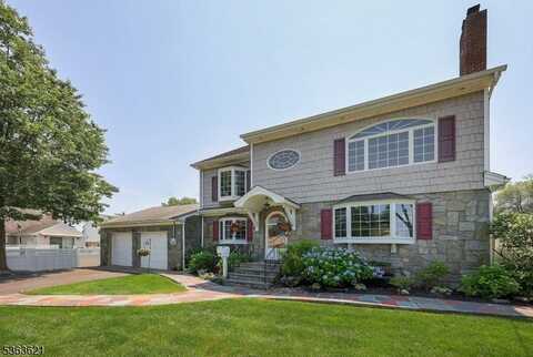 44 Shetland Dr, Clark, NJ 07066