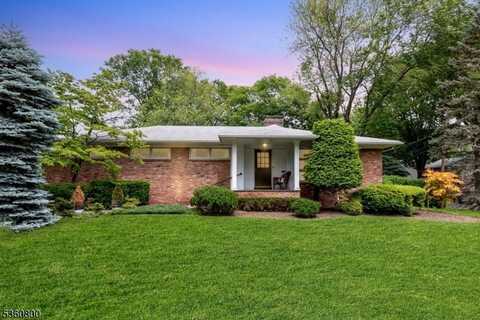 31 Woodside Ave, Cranford, NJ 07016