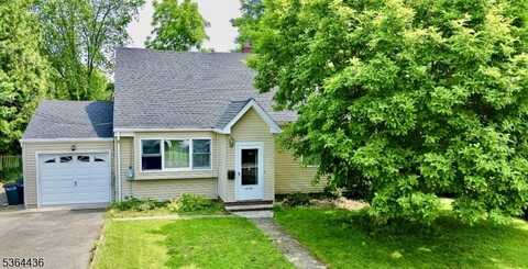 17-15 Radburn Rd, Fair Lawn, NJ 07410