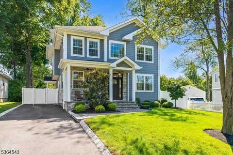 14 Cayuga Rd, Cranford, NJ 07016