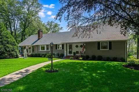 63 Kathleen Ct, Wayne, NJ 07470