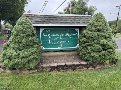 13 Ohio Ct, Old Bridge, NJ 07747