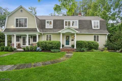 88 Pomeroy Rd, Madison, NJ 07940