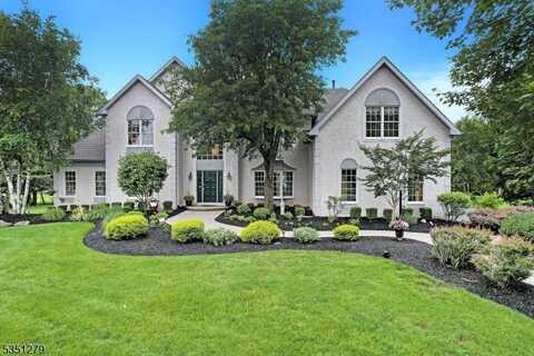 14 Canaday Ct, Montgomery Twp., NJ 08502
