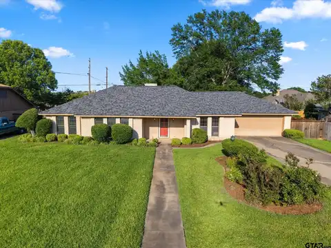 1608 Debbie Street, Sulphur Springs, TX 75482