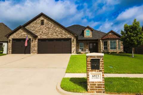 6923 Saint Anthony Drive, Tyler, TX 75703