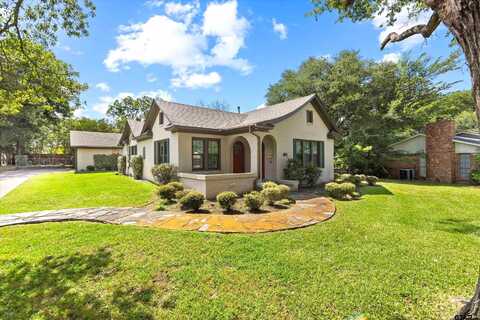1815 S Robertson Ave., Tyler, TX 75701