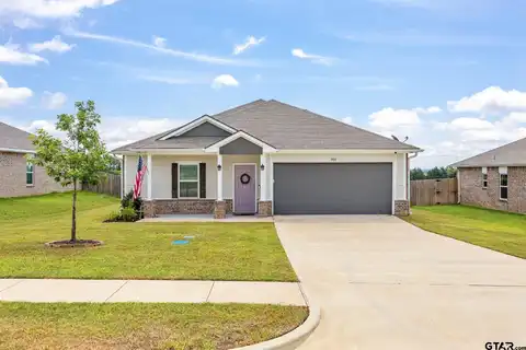 901 Martin St, Chandler, TX 75758