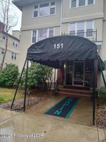 151 E Walnut Street, Kingston, PA 18704