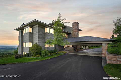 9900 Hillhaven Circle, Anchorage, AK 99507