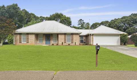 54 Nicolaus Dr., Hattiesburg, MS 39402