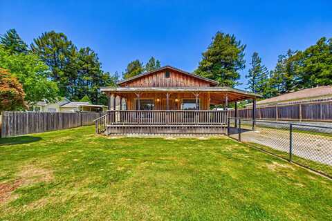 545 Garland Avenue, Fortuna, CA 95540