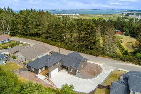 28 + 30 Blue Spruce Drive, Eureka, CA 95503