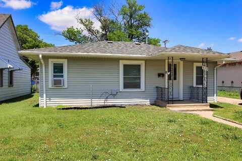 313 E 13th, Hays, KS 67601