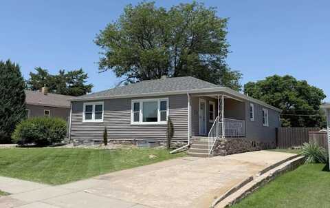 503 W 23rd, Hays, KS 67601