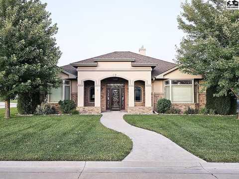 908 Veranda Cir, McPherson, KS 67460