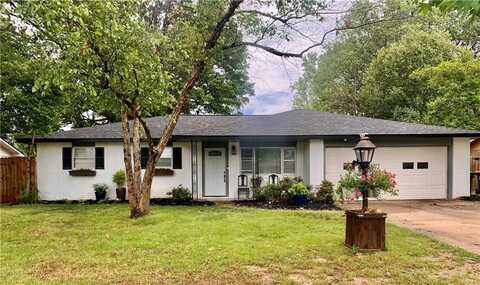 2606 Toni AVE, Springdale, AR 72762