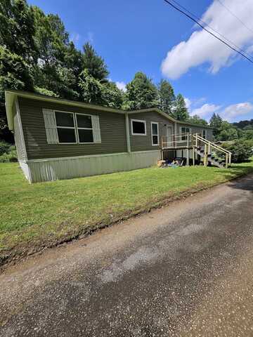396 Powell Hollow Road, Danville, WV 25053