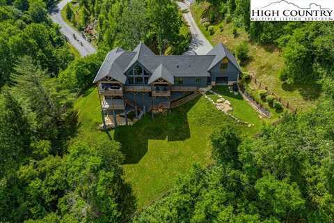 706 Silver Springs Road, Banner Elk, NC 28604