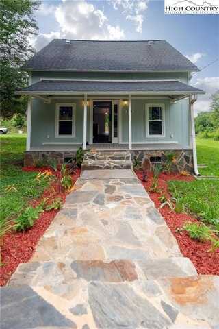 308 Hickory Street, Granite Falls, NC 28630