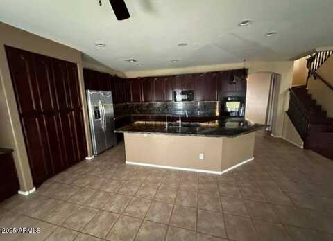 8815 W CAROLE Lane, Glendale, AZ 85305