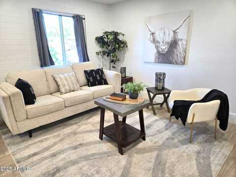 3710 W Monte Vista Road, Phoenix, AZ 85009