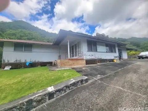 1950 Kui Place, Honolulu, HI 96819