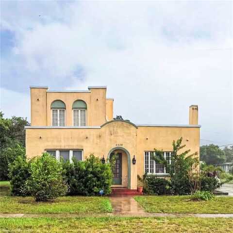 4509 Kenilworth Boulevard, Sebring, FL 33870