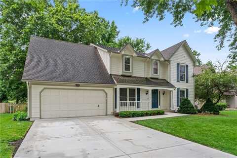 16362 W Briarwood Court, Olathe, KS 66062
