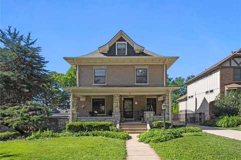 909 W 38th Street, Kansas City, MO 64111
