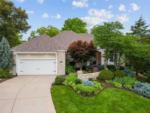 10181 S Shadow Circle, Olathe, KS 66061
