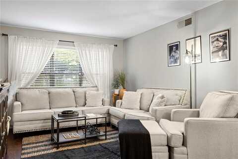 915 Washington #101 Street, Kansas City, MO 64105