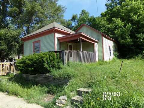 408 E Excelsior Street, Excelsior Springs, MO 64024