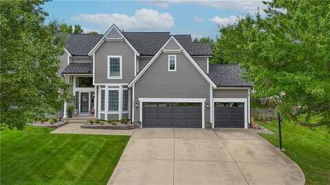 5420 Payne Court, Shawnee, KS 66226