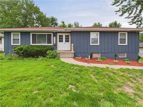 918 Ridge Drive, Warrensburg, MO 64093