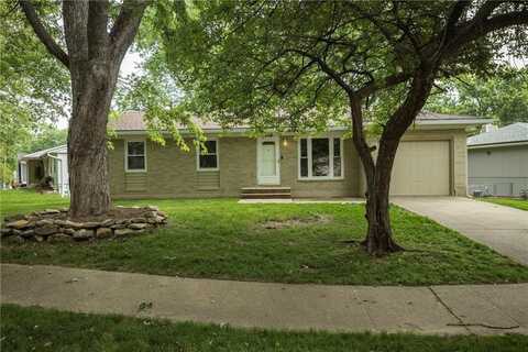 2105 Calumet Drive, Independence, MO 64057
