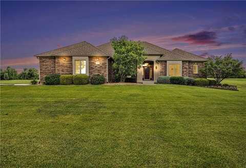 11630 S Walnut Street, Olathe, KS 66061