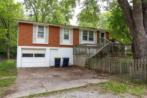 4 NW 81st Street, Kansas City, MO 64118