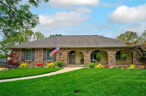 1014 SW Twilight Lane, Blue Springs, MO 64015