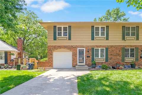 7139 NW Country Club Lane, Kansas City, MO 64152