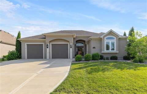1915 NE 101st Street, Kansas City, MO 64155
