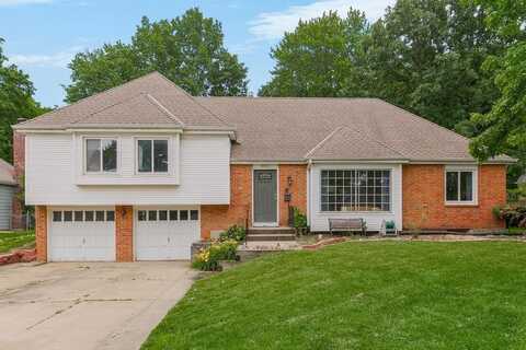 6305 N Bales Avenue, Gladstone, MO 64119