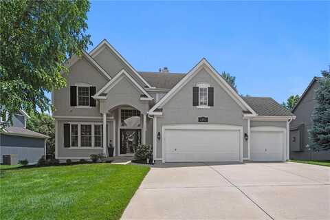 3611 W 155th Court, Overland Park, KS 66224