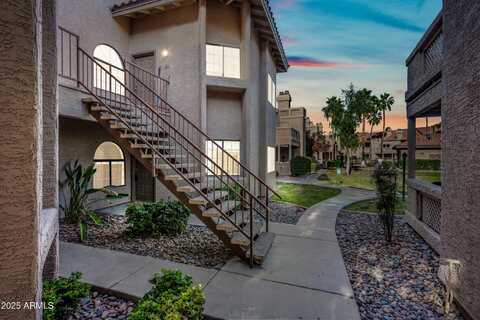 930 N MESA Drive, Mesa, AZ 85201