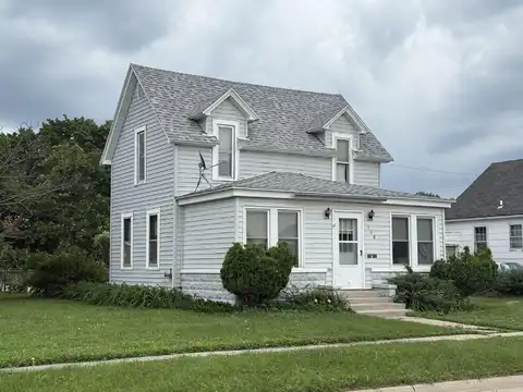 108 S 7th Street, Estherville, IA 51334