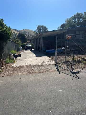 2962 9th Street, Clearlake, CA 95422